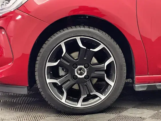 DS DS 3 CROSSBACK I - voiture d'occasion - Photo 23