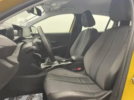 PEUGEOT 208 BUSINESS R II - voiture d'occasion - Photo 17