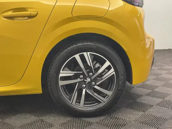 PEUGEOT 208 BUSINESS R II - voiture d'occasion - Photo 23