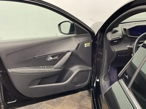 PEUGEOT 208 ELECTRIQUE II - voiture d'occasion - Photo 18