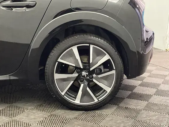 PEUGEOT 208 ELECTRIQUE II - voiture d'occasion - Photo 23