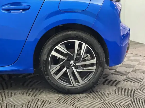 PEUGEOT 208 BUSINESS R II - voiture d'occasion - Photo 23