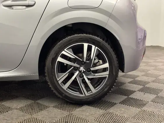 PEUGEOT 208 BUSINESS R II - voiture d'occasion - Photo 23