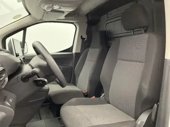 PEUGEOT PARTNER III - voiture d'occasion - Photo 15