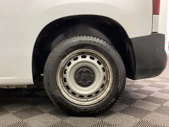 PEUGEOT PARTNER III - voiture d'occasion - Photo 22