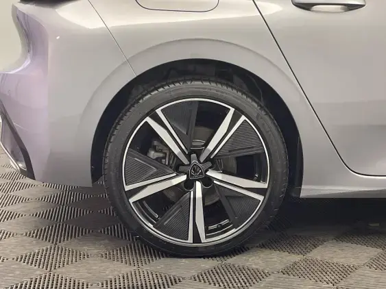 PEUGEOT 308 III - voiture d'occasion - Photo 23