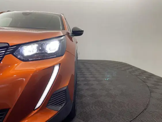 PEUGEOT 2008 II - voiture d'occasion - Photo 22