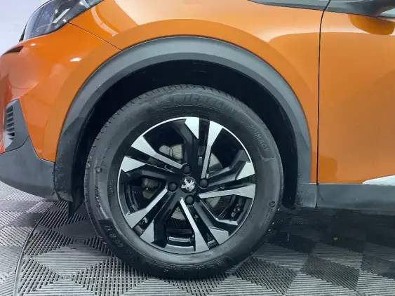 PEUGEOT 2008 II - voiture d'occasion - Photo 23