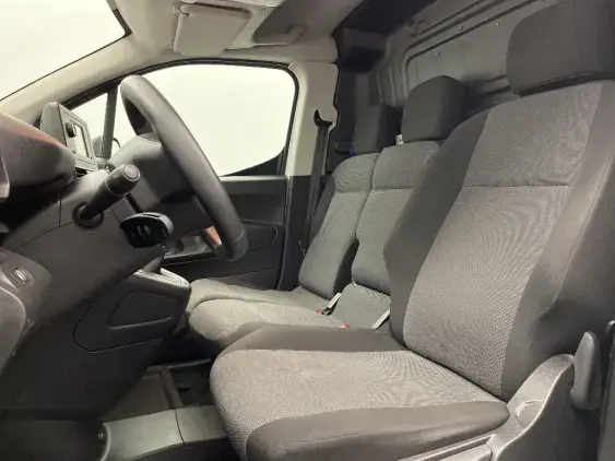 PEUGEOT PARTNER III - voiture d'occasion - Photo 15