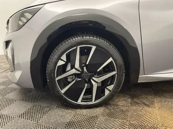 PEUGEOT 208 II - voiture d'occasion - Photo 22