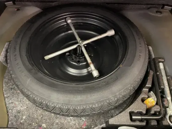 PEUGEOT 2008 II - voiture d'occasion - Photo 17