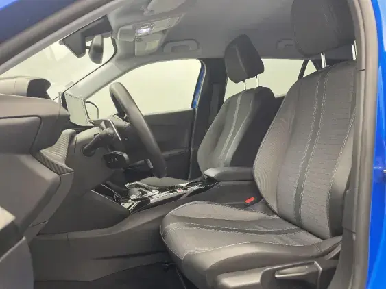 PEUGEOT 2008 II - voiture d'occasion - Photo 18