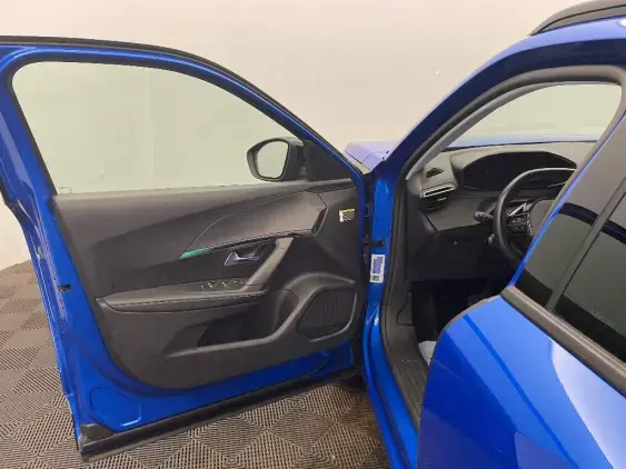 PEUGEOT 2008 II - voiture d'occasion - Photo 19