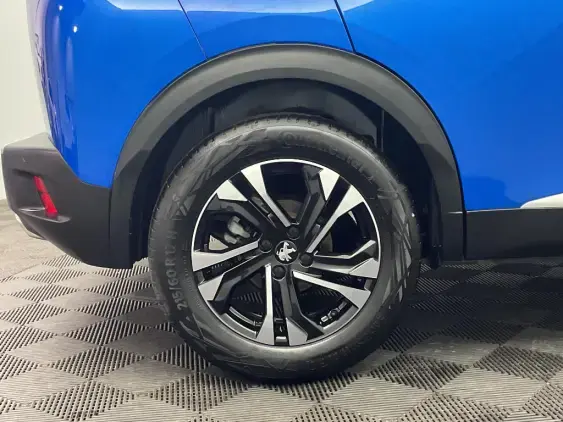 PEUGEOT 2008 II - voiture d'occasion - Photo 25