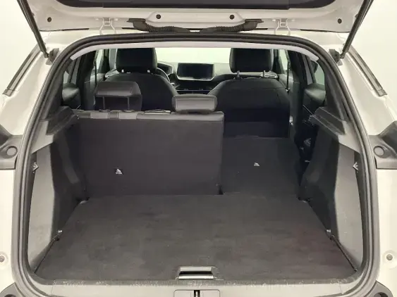 PEUGEOT 2008 II - voiture d'occasion - Photo 16