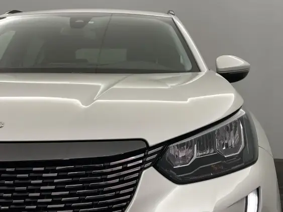 PEUGEOT 2008 II - voiture d'occasion - Photo 21