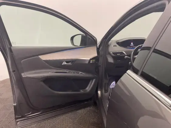 PEUGEOT 3008 II - voiture d'occasion - Photo 18