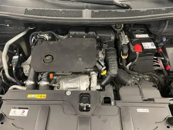 PEUGEOT 3008 II - voiture d'occasion - Photo 20