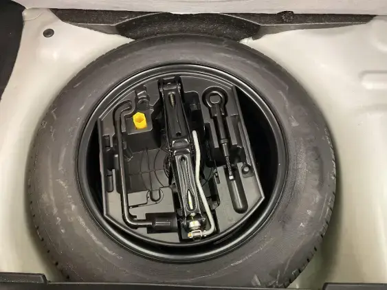 PEUGEOT 208 - voiture d'occasion - Photo 17