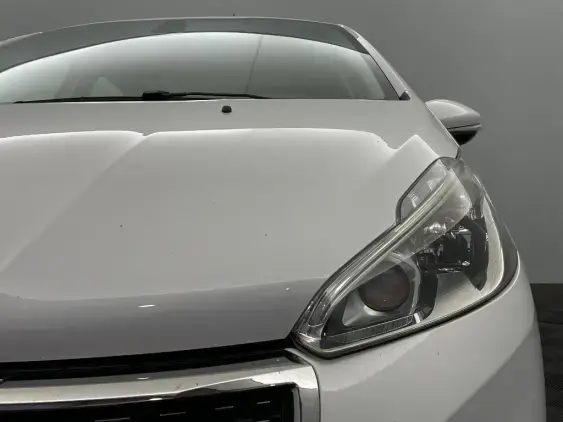 PEUGEOT 208 - voiture d'occasion - Photo 22