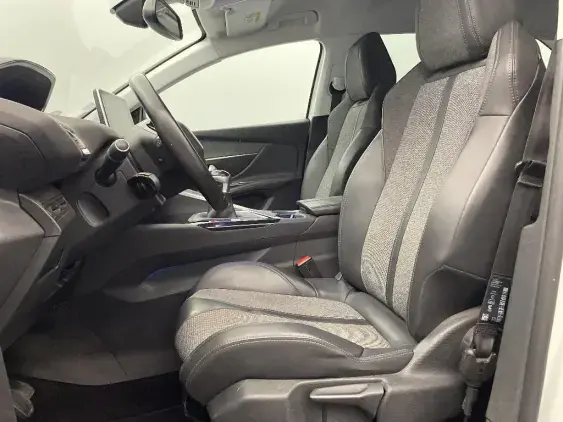 PEUGEOT 3008 II - voiture d'occasion - Photo 17