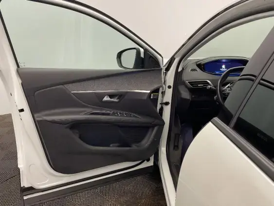 PEUGEOT 3008 II - voiture d'occasion - Photo 18