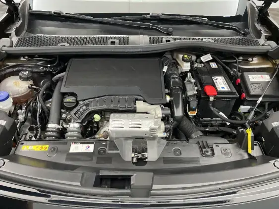 PEUGEOT 2008 II - voiture d'occasion - Photo 20