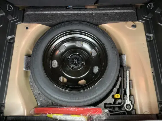 PEUGEOT 2008 II - voiture d'occasion - Photo 17