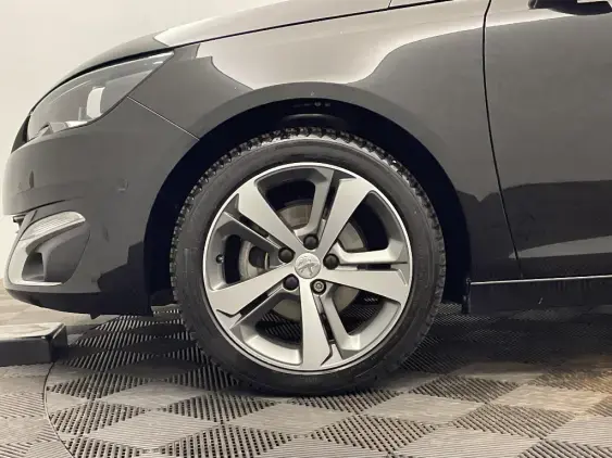 PEUGEOT 308 II - voiture d'occasion - Photo 22