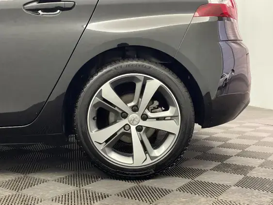 PEUGEOT 308 II - voiture d'occasion - Photo 23