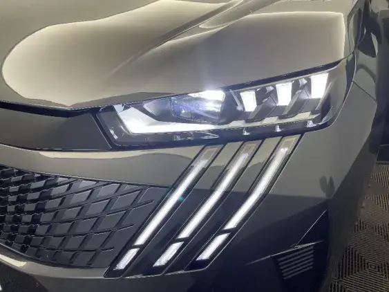 PEUGEOT 3008 III - voiture d'occasion - Photo 22