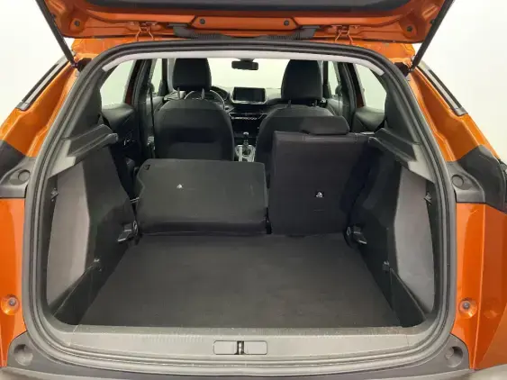 PEUGEOT 2008 II - voiture d'occasion - Photo 16