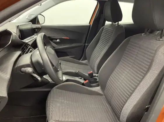 PEUGEOT 2008 II - voiture d'occasion - Photo 17