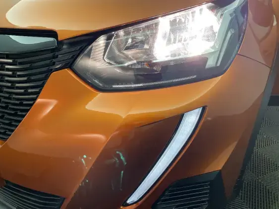 PEUGEOT 2008 II - voiture d'occasion - Photo 21