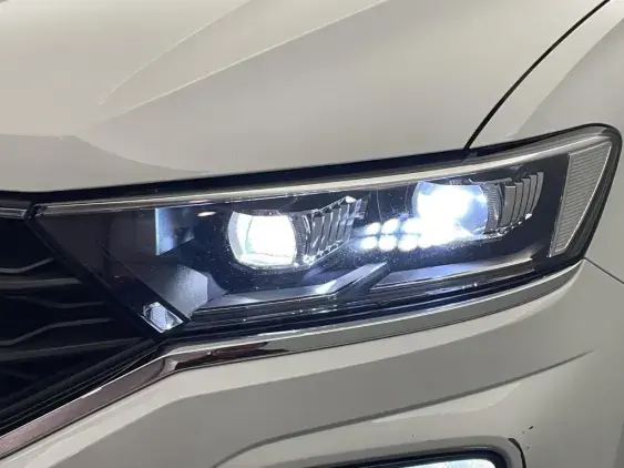 VOLKSWAGEN T-ROC - voiture d'occasion - Photo 21