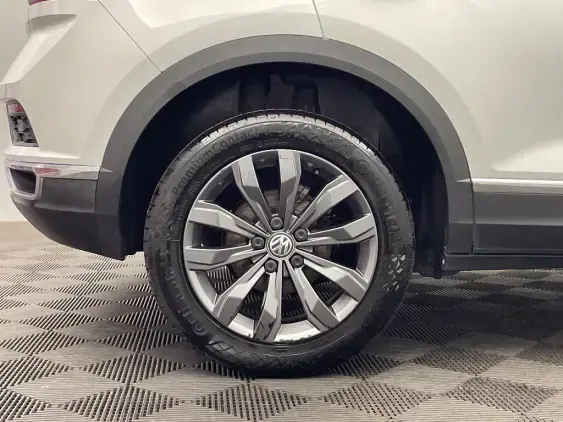 VOLKSWAGEN T-ROC - voiture d'occasion - Photo 24