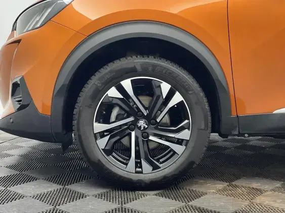 PEUGEOT 2008 II - voiture d'occasion - Photo 22