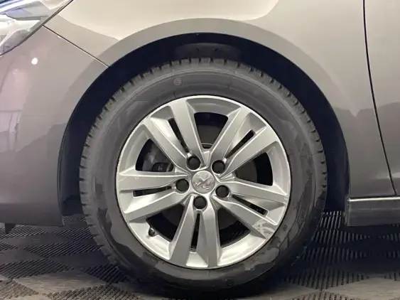 PEUGEOT 308 II - voiture d'occasion - Photo 23