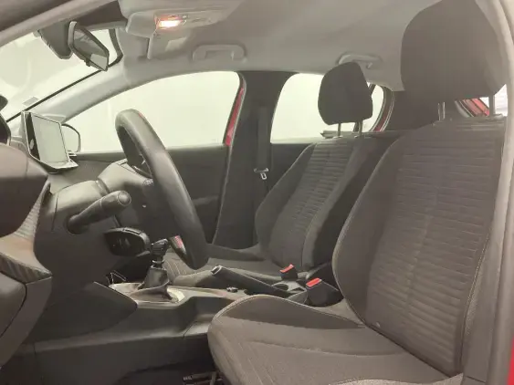 PEUGEOT 208 II - voiture d'occasion - Photo 16