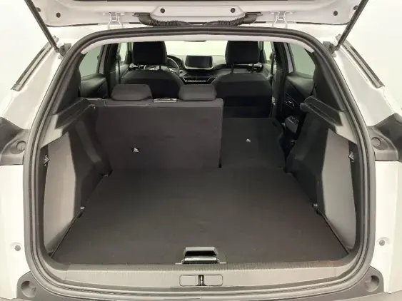 PEUGEOT 2008 II - voiture d'occasion - Photo 16