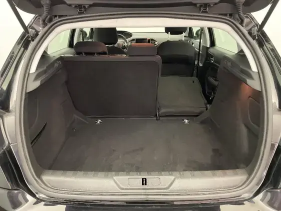 PEUGEOT 308 II - voiture d'occasion - Photo 16
