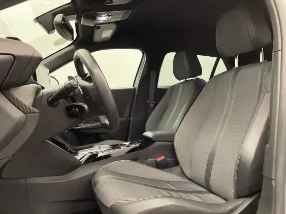 PEUGEOT 2008 II - voiture d'occasion - Photo 16