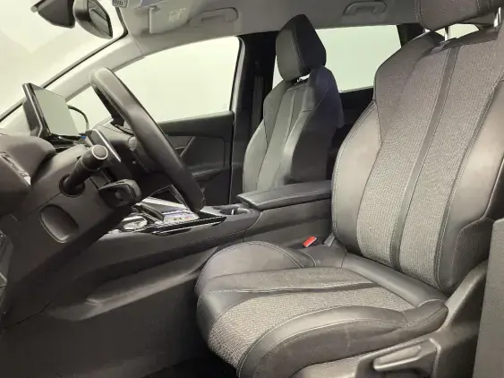 PEUGEOT 5008 II - voiture d'occasion - Photo 17