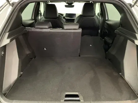 PEUGEOT 2008 II - voiture d'occasion - Photo 17