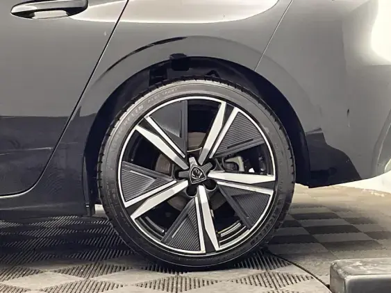 PEUGEOT 308 III - voiture d'occasion - Photo 22