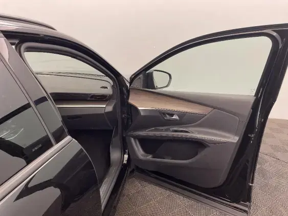 PEUGEOT 5008 II - voiture d'occasion - Photo 19