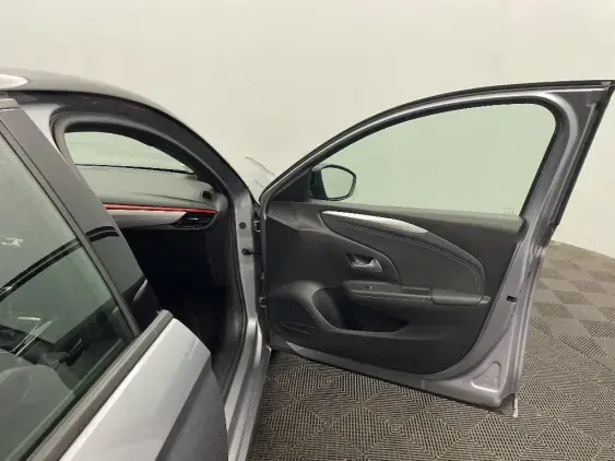 OPEL CORSA F - voiture d'occasion - Photo 20