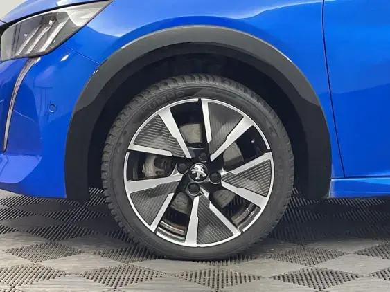 PEUGEOT 208 ELECTRIQUE II - voiture d'occasion - Photo 21
