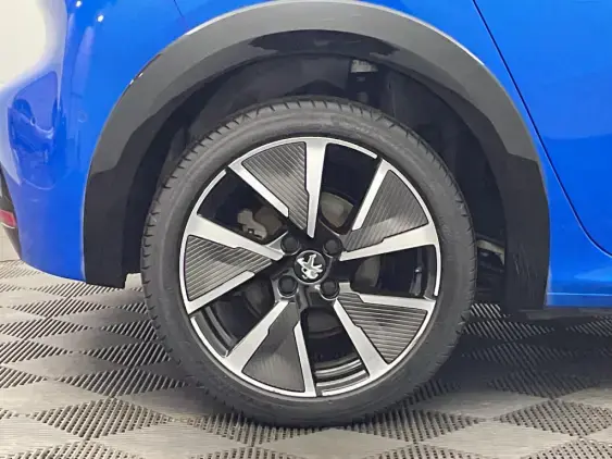 PEUGEOT 208 ELECTRIQUE II - voiture d'occasion - Photo 23