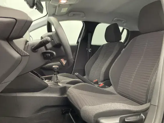 PEUGEOT 208 II - voiture d'occasion - Photo 17